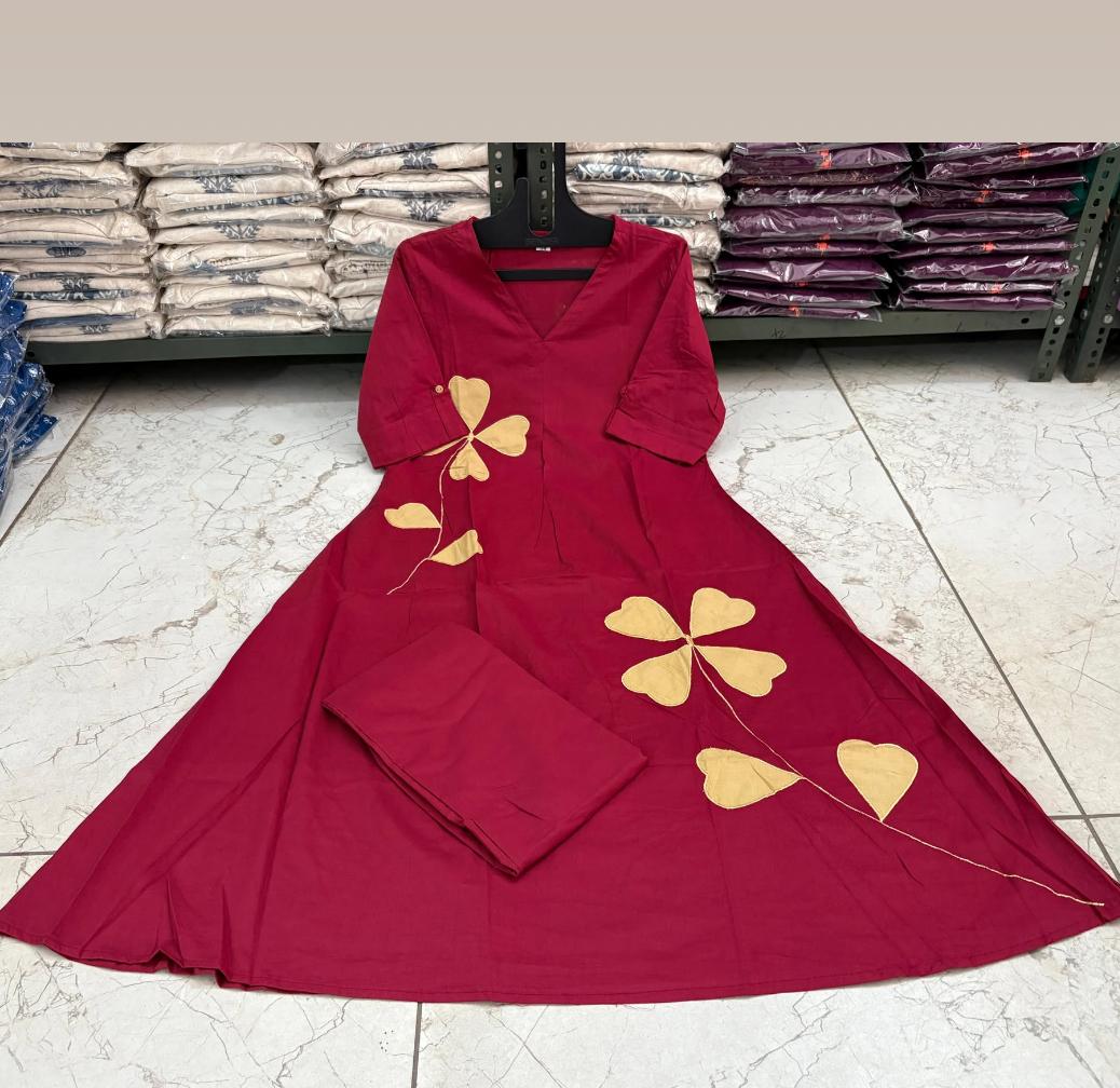 Pari A1 Women Maroon Floral Printed Regular Kurta with Palazzo