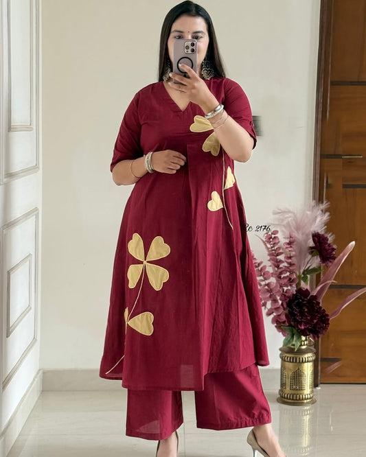 Pari A1 Women Maroon Floral Printed Regular Kurta with Palazzo