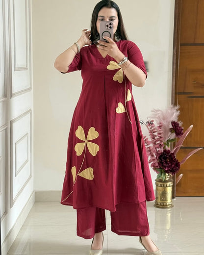 Pari A1 Women Maroon Floral Printed Regular Kurta with Palazzo